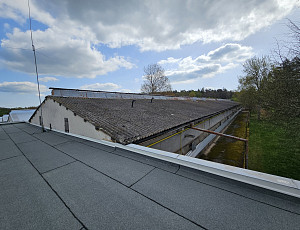 Výměna střešní krytiny na hale pro výkrm drůbeže